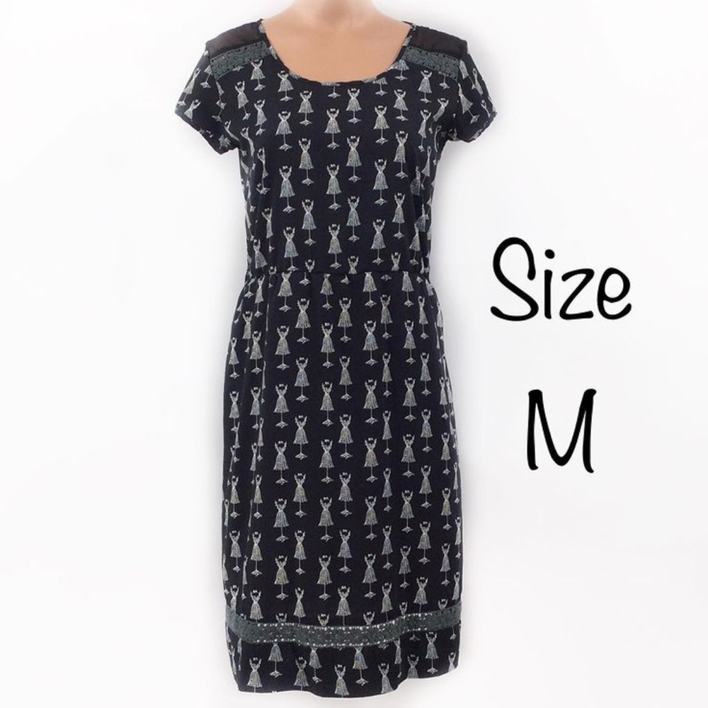 Mineral Dress  with a Cute Dress Form Print Size M